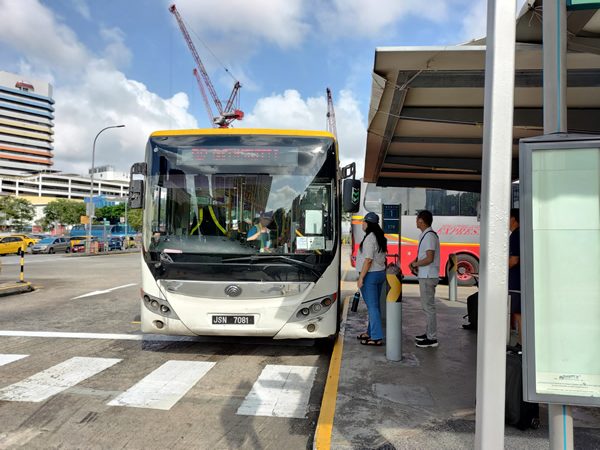 シンガポールからジョホールバル