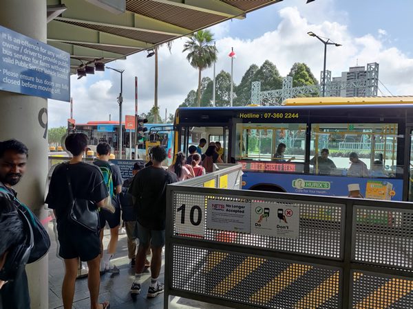 シンガポールからジョホールバル