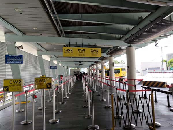 ジョホールバルからシンガポールへバスで向かう