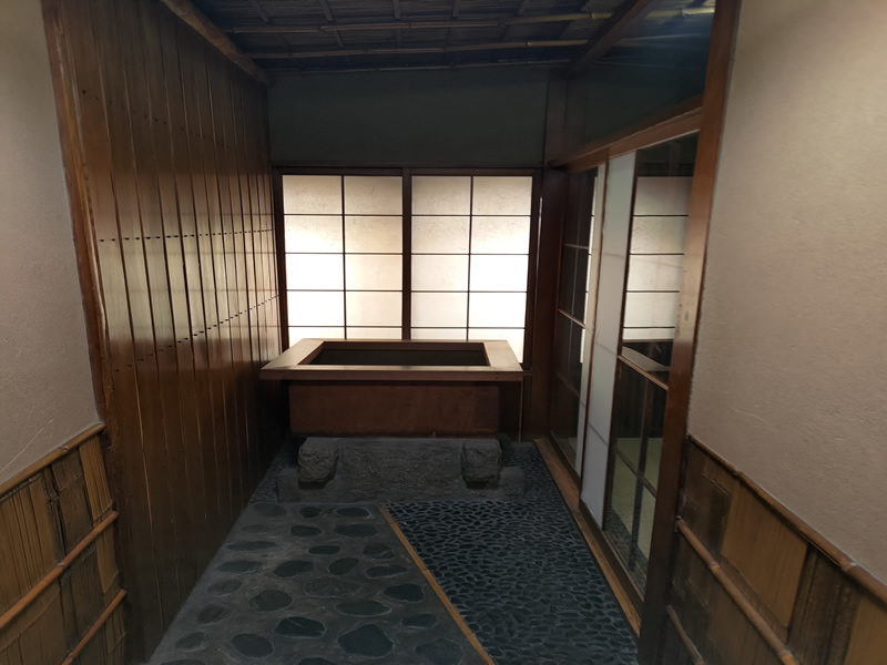 飛田新地の鯛よし百番