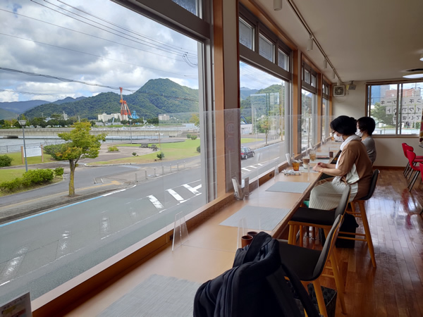 舞鶴のノマドカフェ、コワーキングスペース