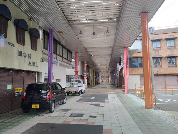 舞鶴のシャッター通り商店街