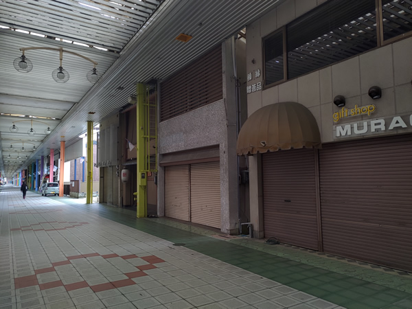 舞鶴のシャッター通り商店街