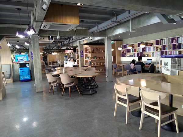 TOO FAST TO SLEEP　SIAM