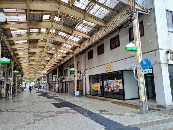 舞鶴のシャッター通り商店街