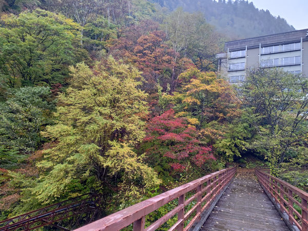 天人峡温泉の廃墟