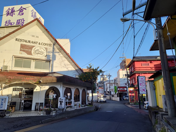 雄琴ソープ街の廃墟