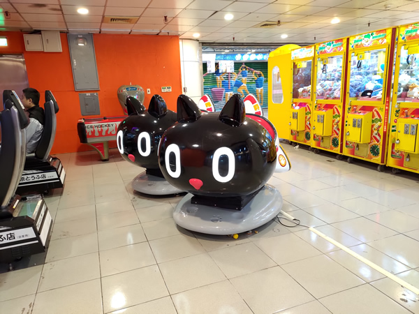 台湾で見かける微妙なマスコット像