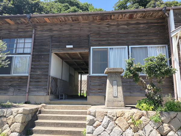 猫の島、佐柳島での廃墟、空き家探訪