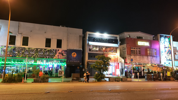 土曜深夜に無料でコザから那覇に帰れる「ヨルバス」