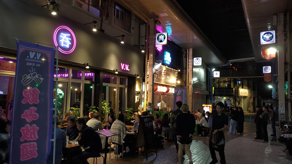 土曜深夜に無料でコザから那覇に帰れる「ヨルバス」