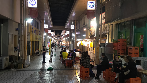 土曜深夜に無料でコザから那覇に帰れる「ヨルバス」