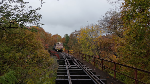 廃線の絶景「旧三井芦別鉄道炭山」川橋梁