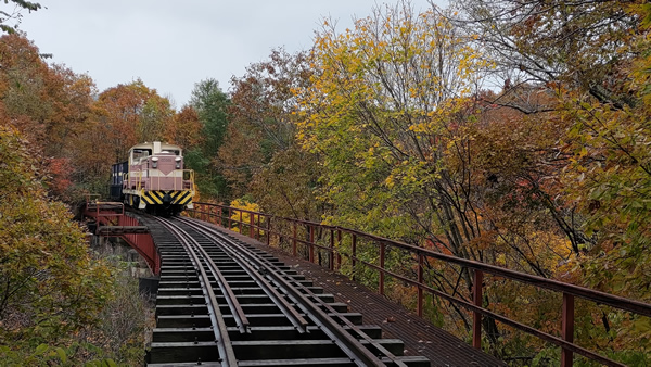 廃線の絶景「旧三井芦別鉄道炭山」川橋梁