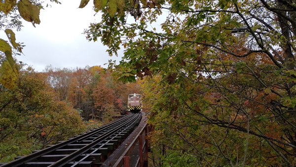 廃線の絶景「旧三井芦別鉄道炭山」川橋梁